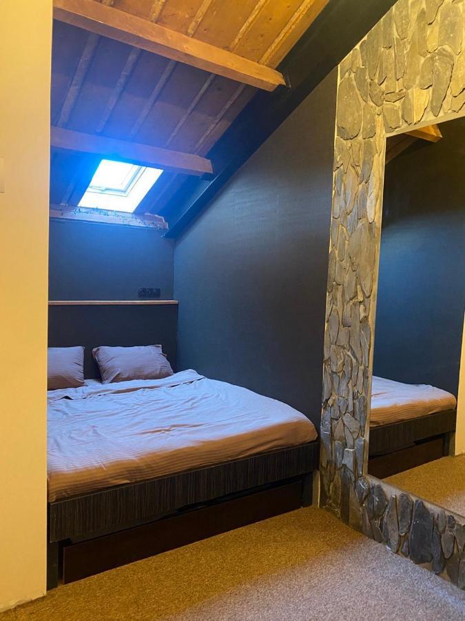 Хостел Riders House New Гудаурі Екстер'єр фото